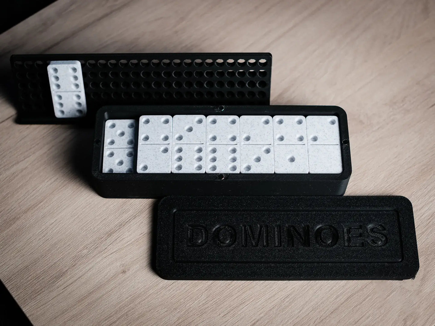 Domino – Juego de dominó impreso en 3D con caja y soportes